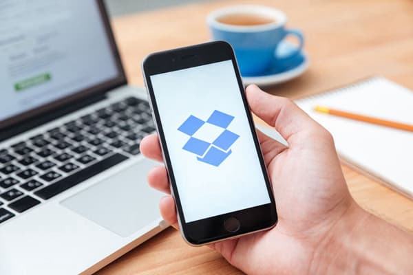 Dropbox推出AI功能Dropbox Dash 提高生产力和效率